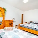 Barna Appartement *